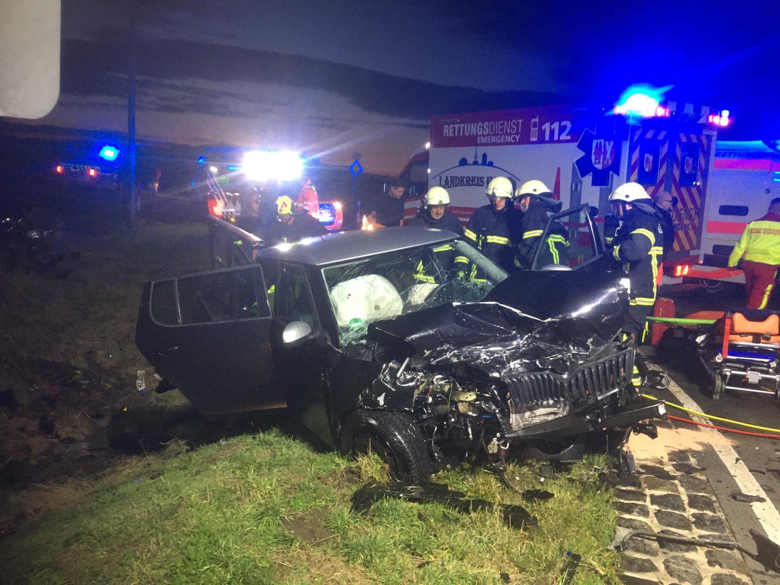 TH2 – Verkehrsunfall eingeklemmte Person / B81 Osterholz-Böhnshausen