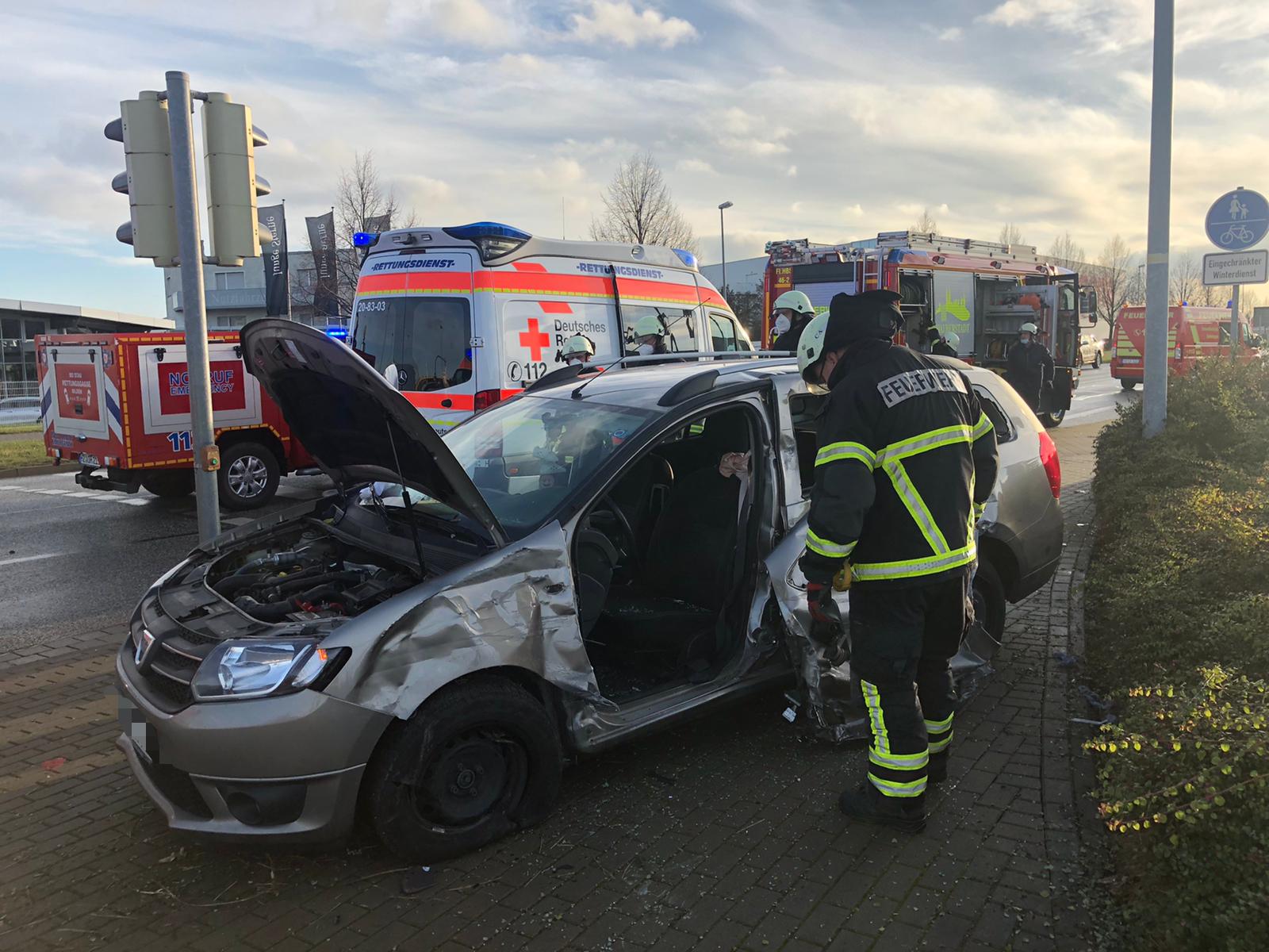 Verkehrsunfall PKW-LKW – Rudolf-Diesel-Straße